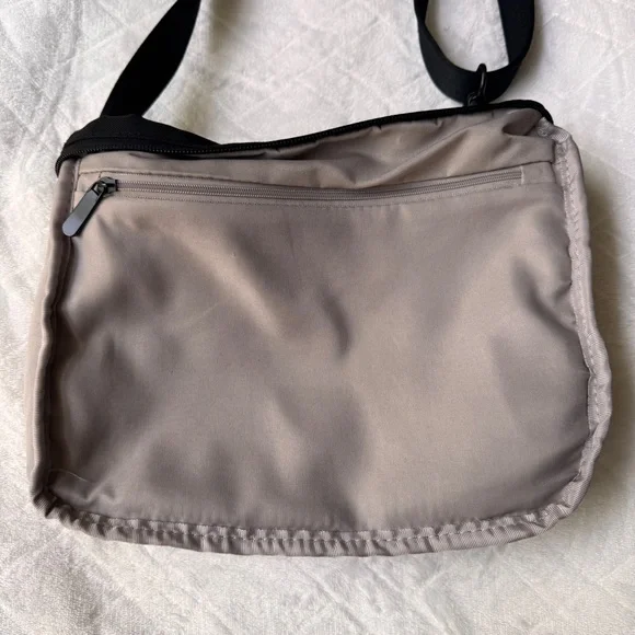 Target Made By Design Anti-Theft Crossbody Bag - Black - Medium Size - Picture 12 of 15